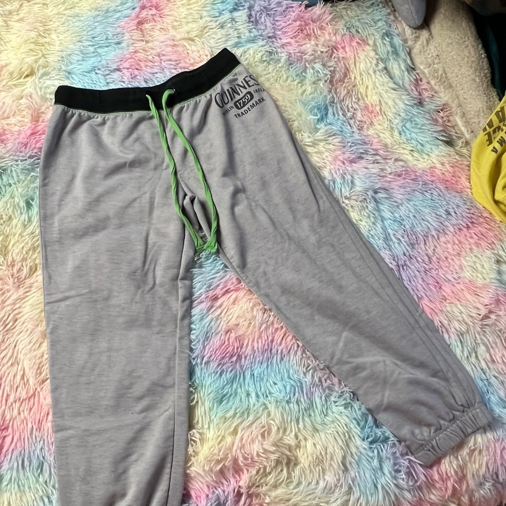 Guinness lounge capris